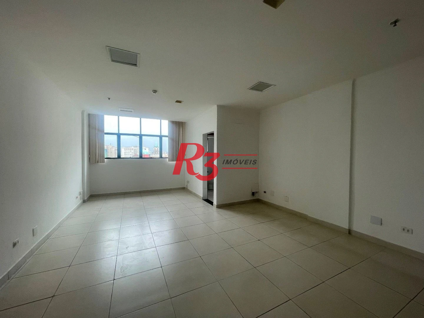 Sala para alugar, 55 m² por R$ 3.000,00/mês - Centro - Santos/SP