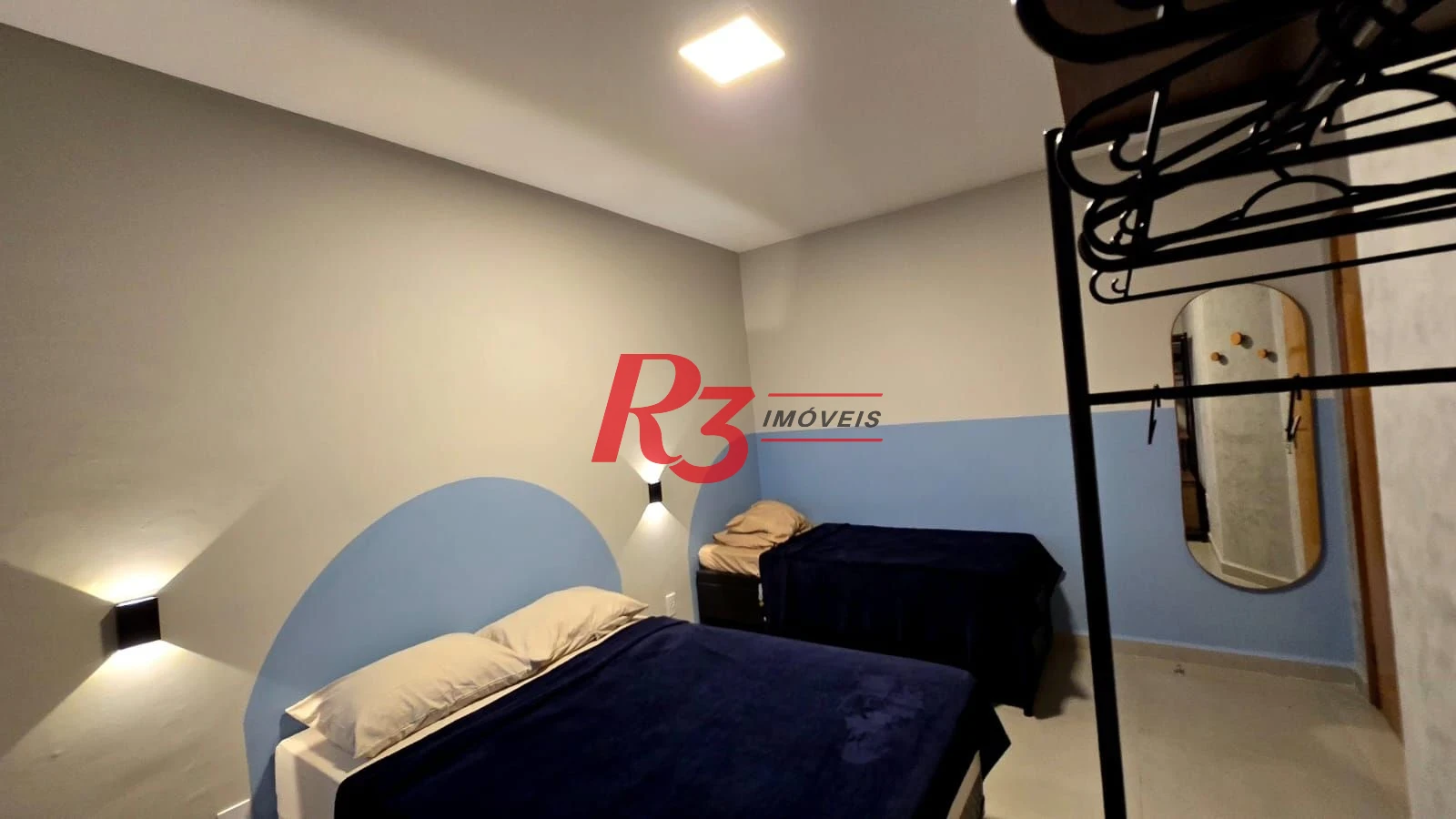 Apartamento com 1 dormitório à venda, 50 m² por R$ 500.000,00 - Vila Guilhermina - Praia Grande/SP