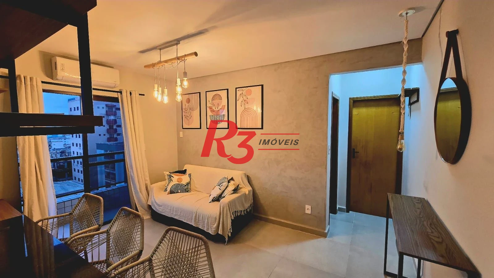 Apartamento com 1 dormitório à venda, 50 m² por R$ 500.000,00 - Vila Guilhermina - Praia Grande/SP