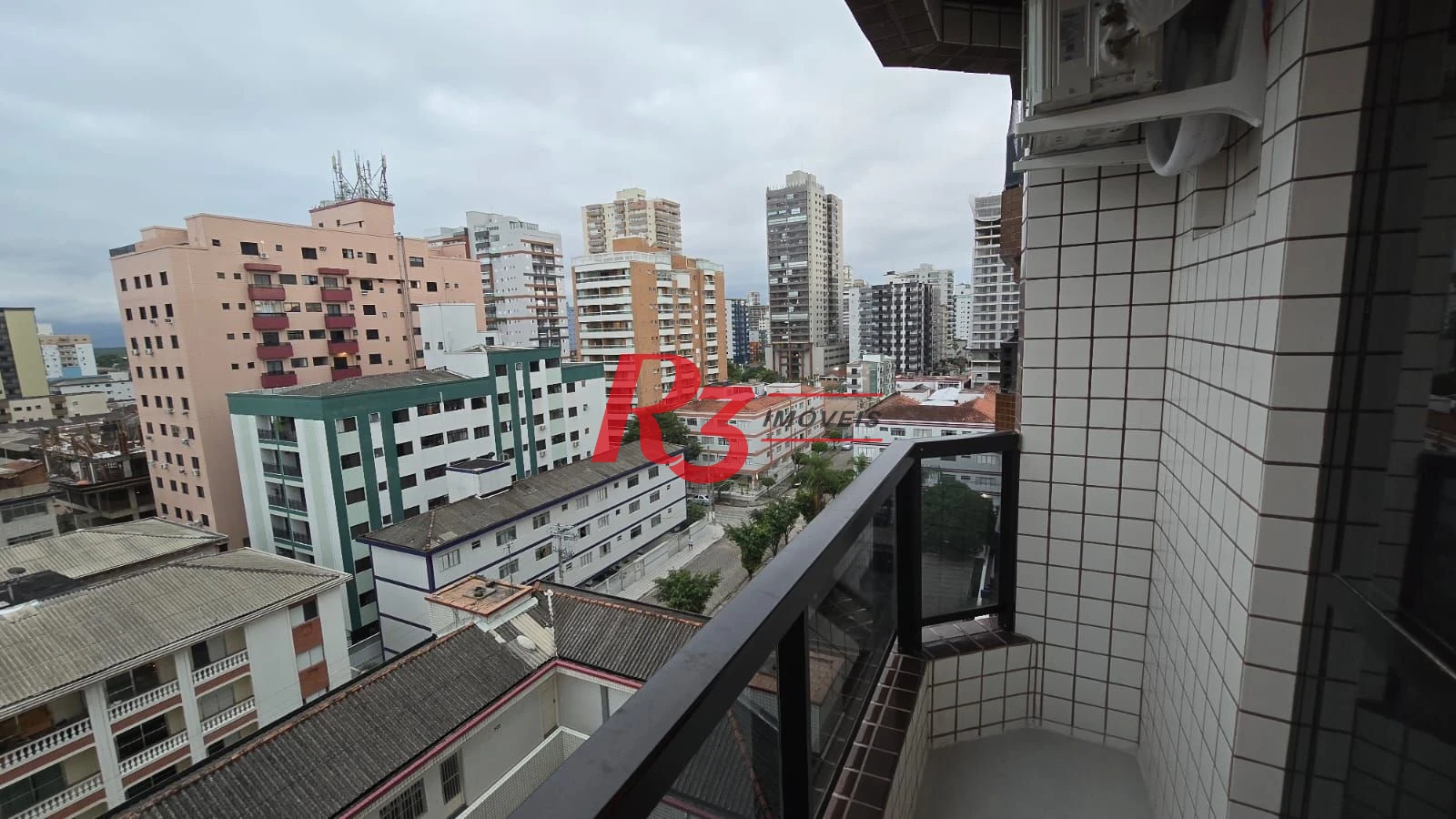Apartamento com 1 dormitório à venda, 50 m² por R$ 500.000,00 - Vila Guilhermina - Praia Grande/SP