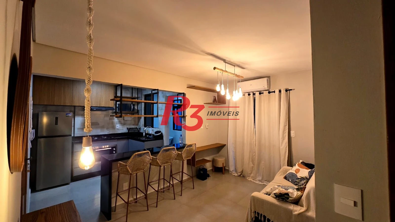 Apartamento com 1 dormitório à venda, 50 m² por R$ 500.000,00 - Vila Guilhermina - Praia Grande/SP