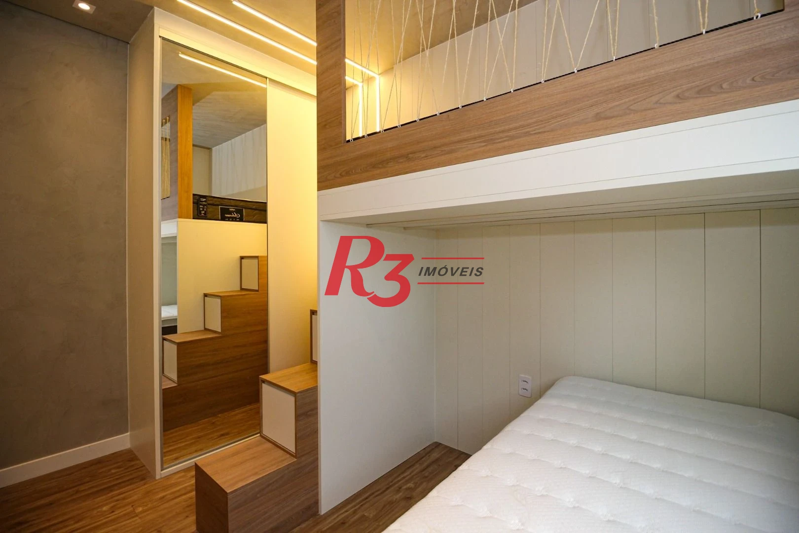 Cobertura com 3 suítes à venda, 166 m² por R$ 4.500.000 - Embaré - Santos/SP