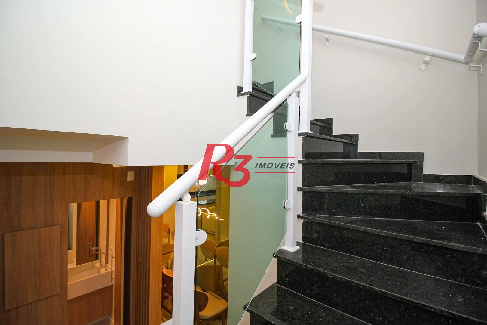 Cobertura com 3 suítes à venda, 166 m² por R$ 4.500.000 - Embaré - Santos/SP