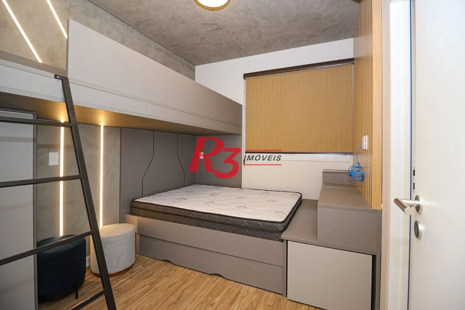 Cobertura com 3 suítes à venda, 166 m² por R$ 4.500.000 - Embaré - Santos/SP