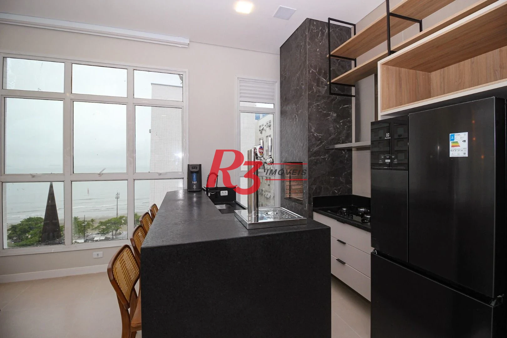 Cobertura com 3 suítes à venda, 166 m² por R$ 4.500.000 - Embaré - Santos/SP