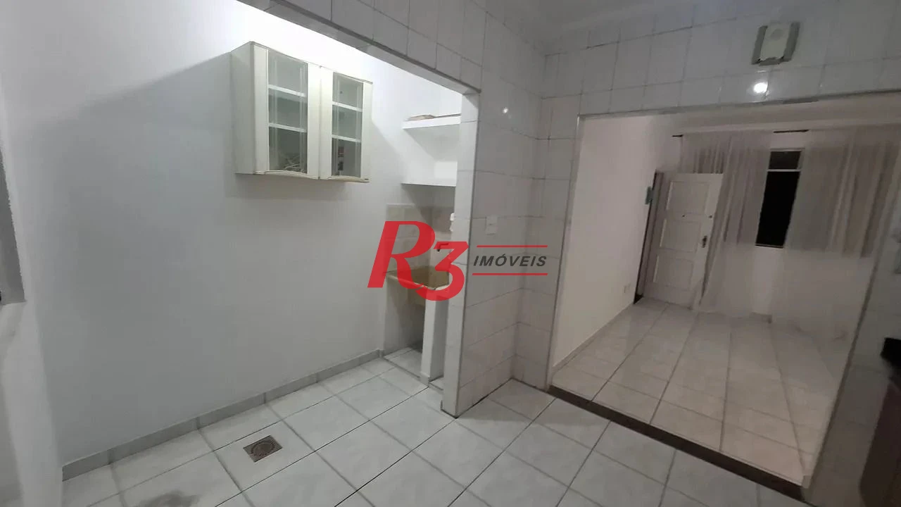 Apartamento com 2 dormitórios para alugar, 75 m² por R$ 3.200,02/mês - Boqueirão - Santos/SP