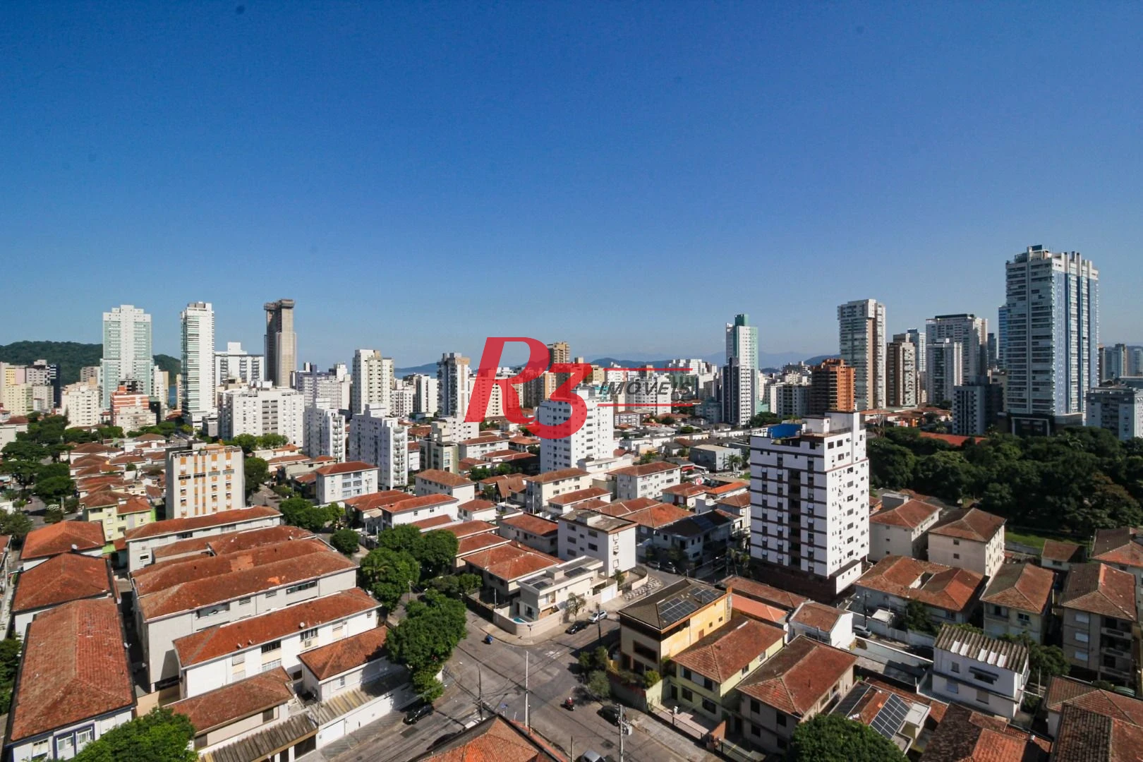 Apartamento á venda 2 dormitórios 2 suítes Edifício Supremo Ponta da Praia