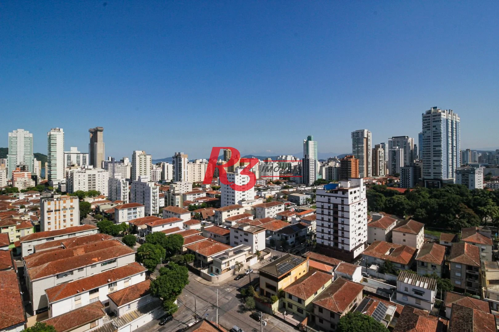 Apartamento á venda 2 dormitórios 2 suítes Edifício Supremo Ponta da Praia