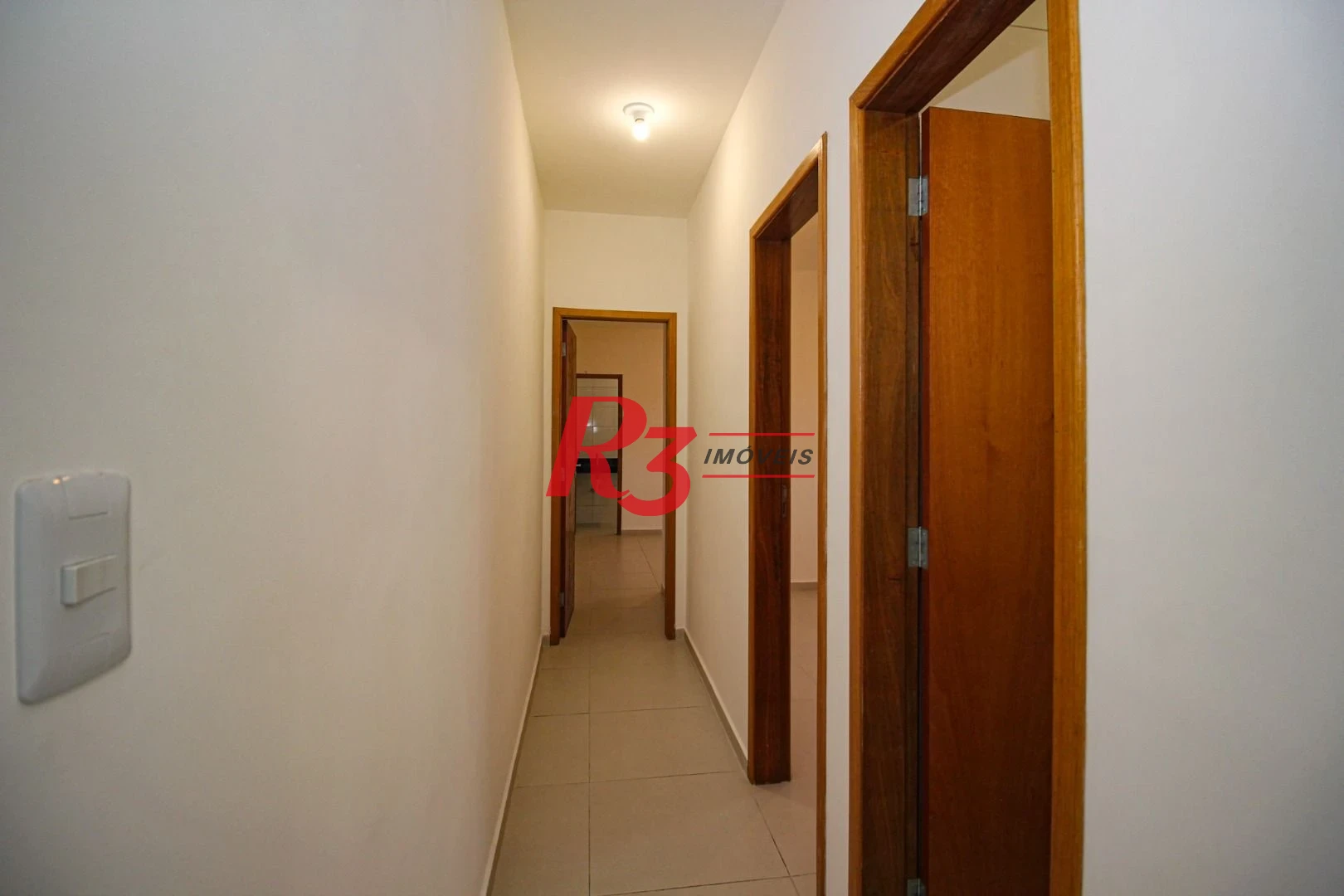Casa com 2 dormitórios à venda, 90 m² por R$ 375.000,00 - Castelo - Santos/SP