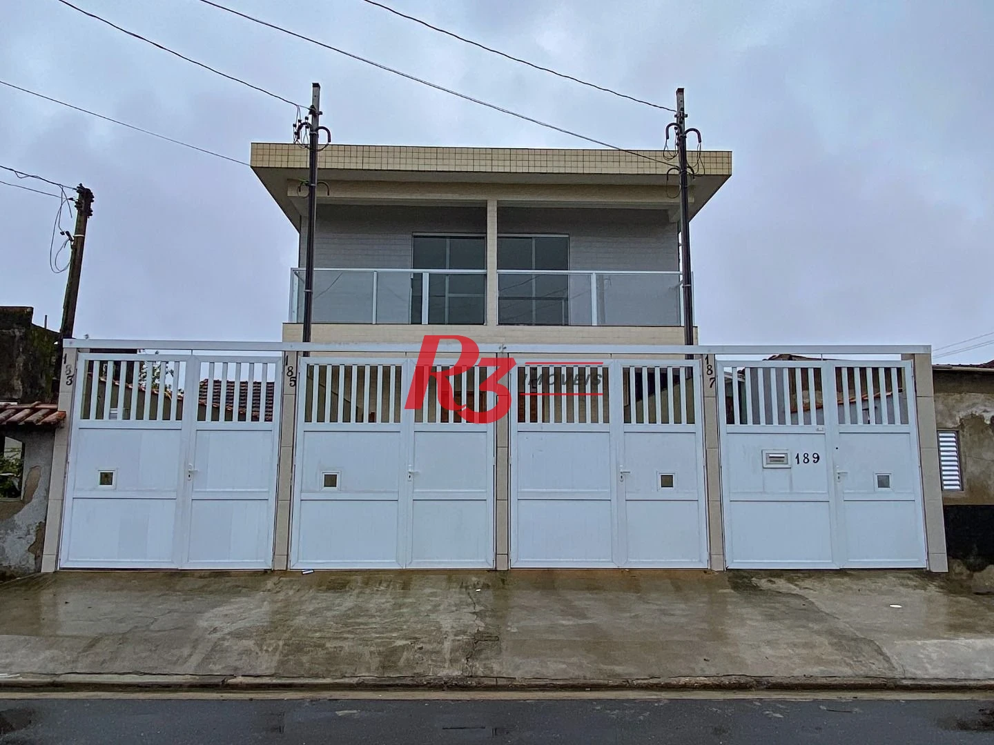Casa com 2 dormitórios à venda, 90 m² por R$ 375.000,00 - Castelo - Santos/SP