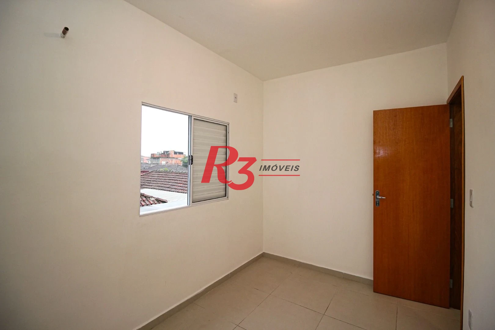 Casa com 2 dormitórios à venda, 90 m² por R$ 375.000,00 - Castelo - Santos/SP