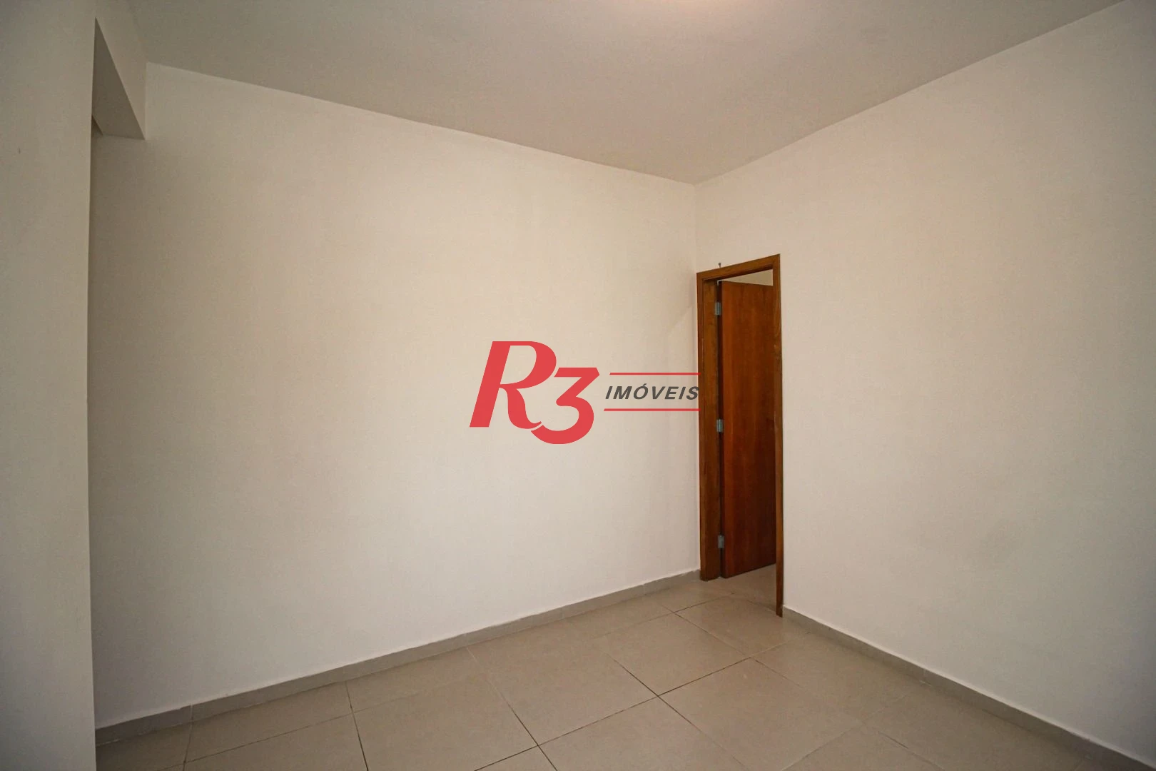 Casa com 2 dormitórios à venda, 90 m² por R$ 375.000,00 - Castelo - Santos/SP