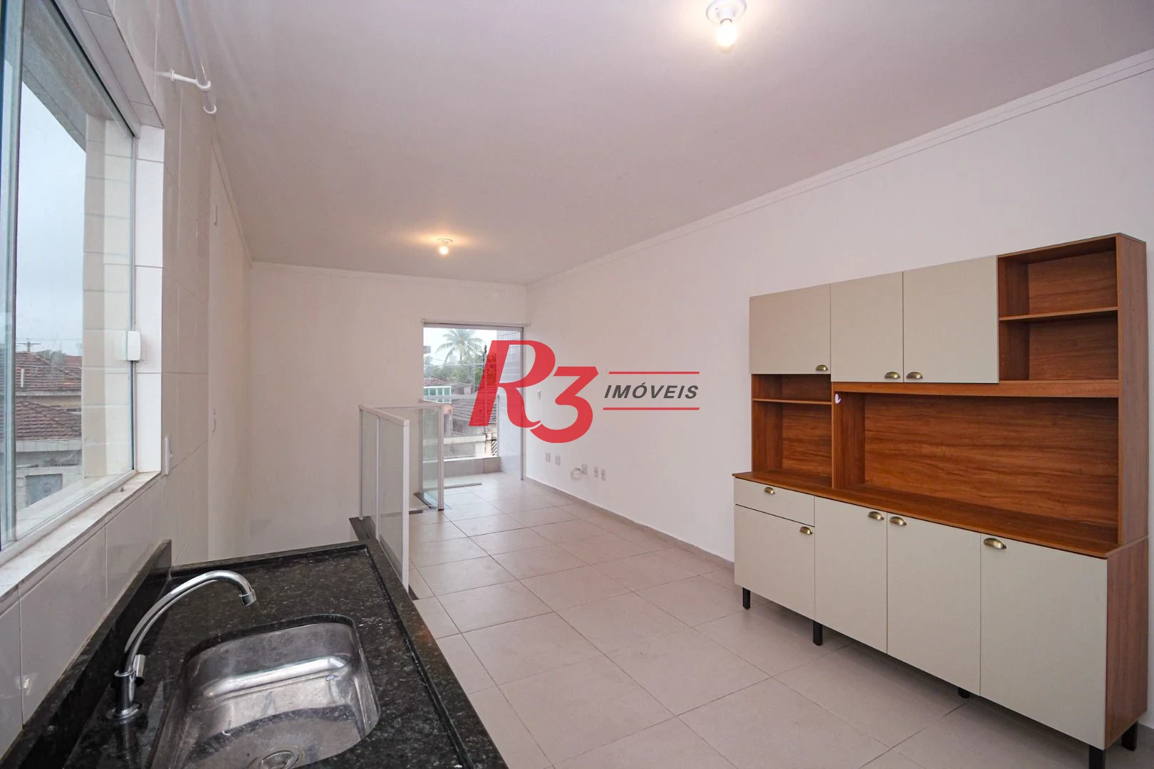 Casa com 2 dormitórios à venda, 90 m² por R$ 375.000,00 - Castelo - Santos/SP