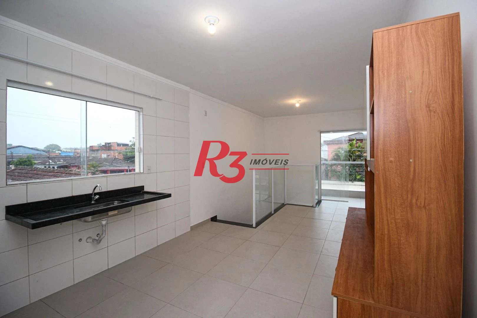 Casa com 2 dormitórios à venda, 90 m² por R$ 375.000,00 - Castelo - Santos/SP