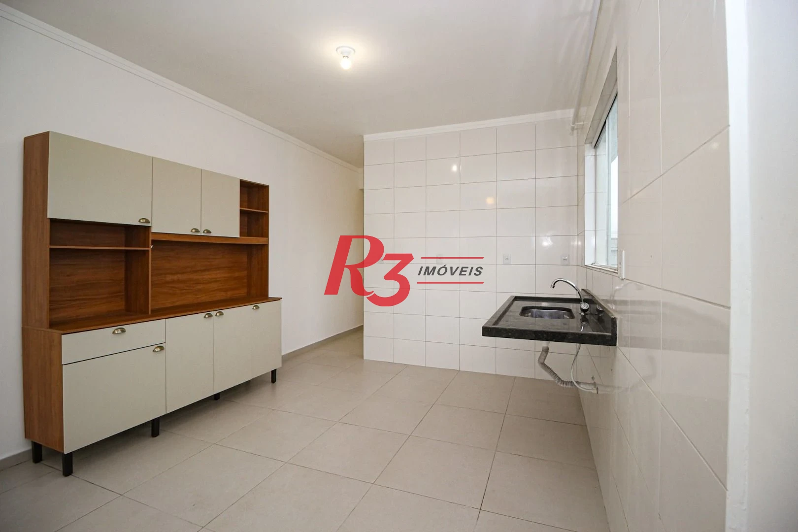 Casa com 2 dormitórios à venda, 90 m² por R$ 375.000,00 - Castelo - Santos/SP
