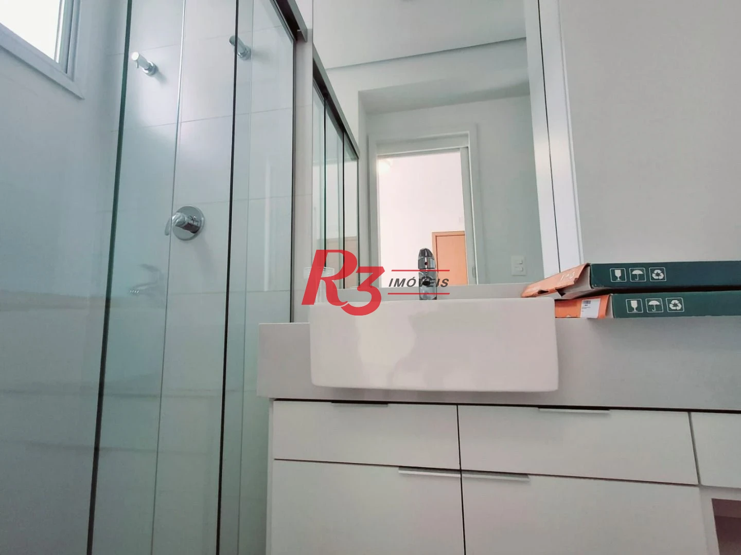 Apartamento para alugar, 94 m² por R$ 8.000,00/mês - Boqueirão - Santos/SP