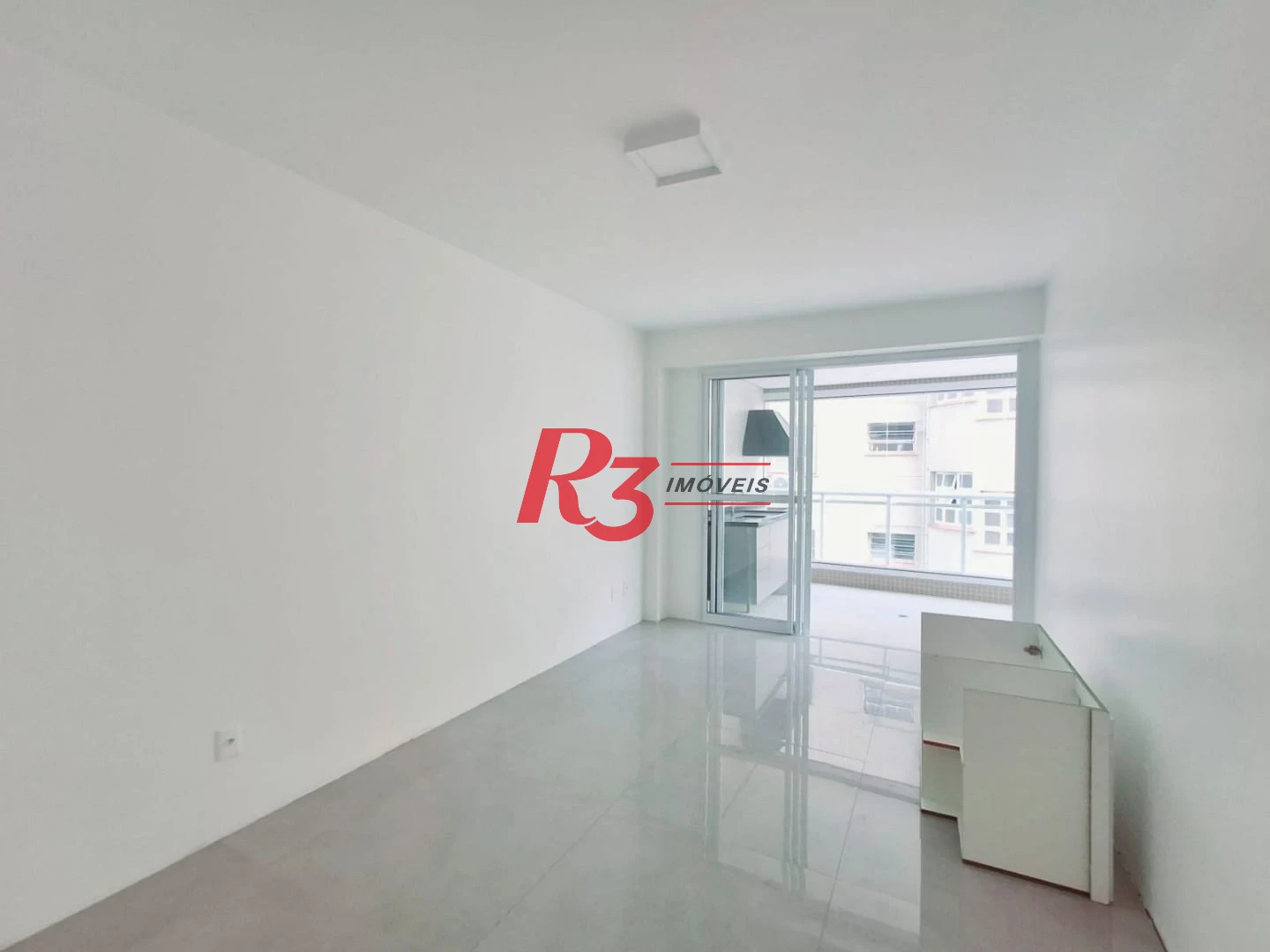Apartamento para alugar, 94 m² por R$ 8.000,00/mês - Boqueirão - Santos/SP
