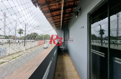 Excelente sobrado com 3 quartos e 3 vagas à venda no Parque Bitarú com condição imperdível!!