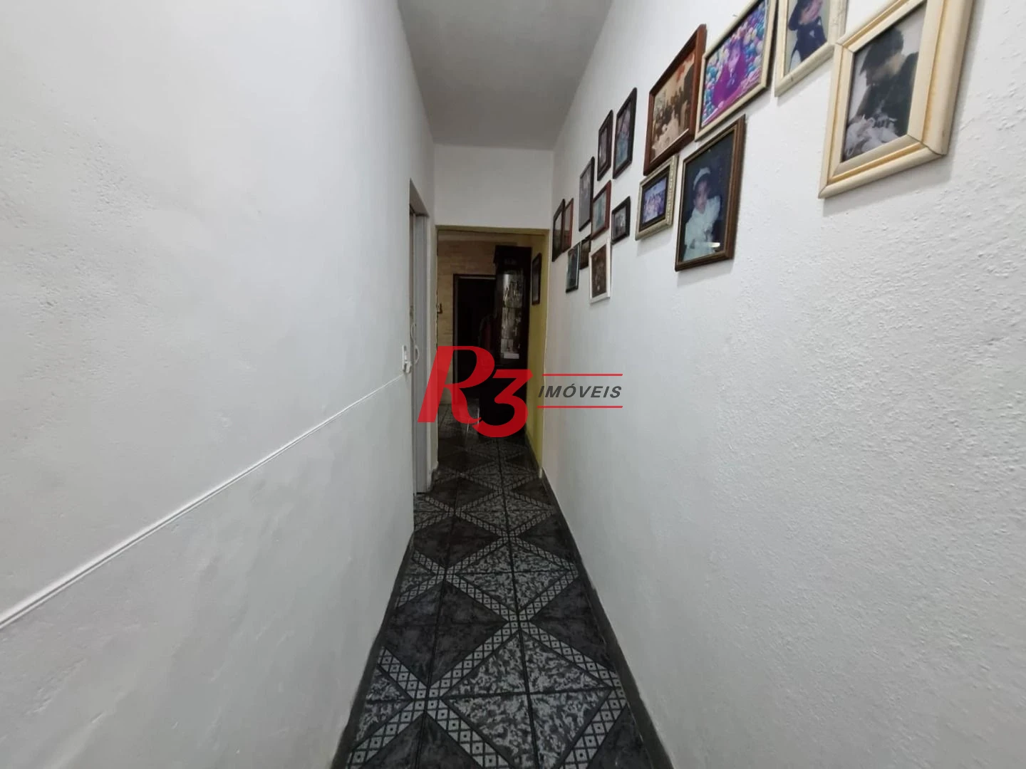 Excelente sobrado com 3 quartos e 3 vagas à venda no Parque Bitarú com condição imperdível!!