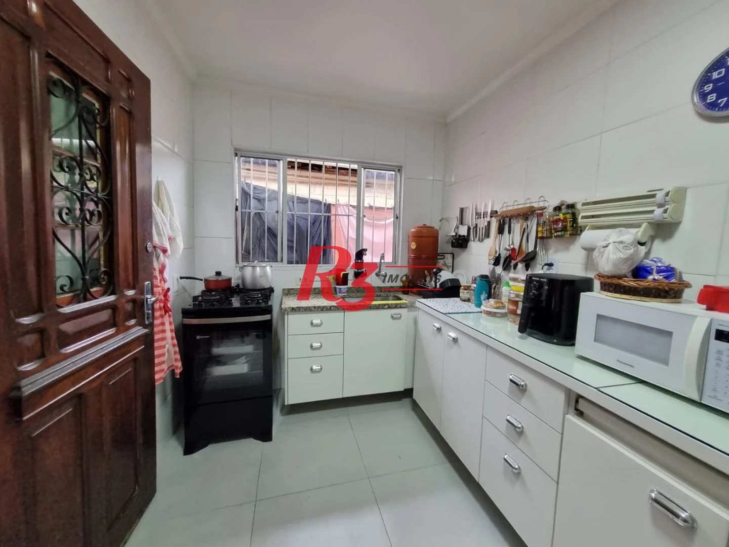 Excelente sobrado com 3 quartos e 3 vagas à venda no Parque Bitarú com condição imperdível!!
