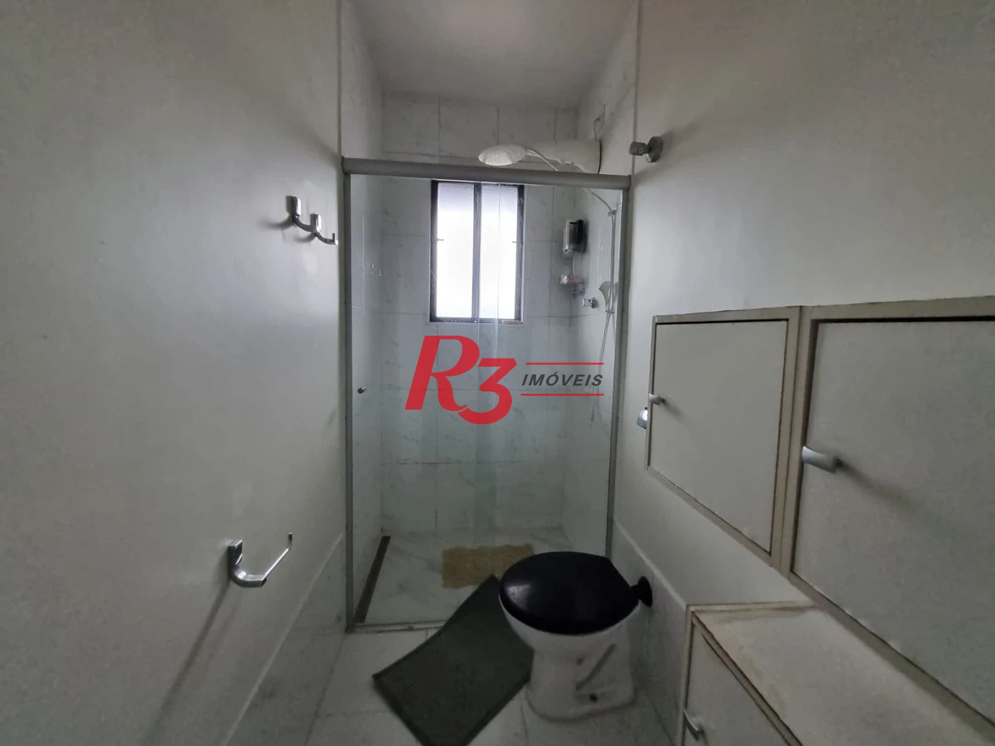 Excelente sobrado com 3 quartos e 3 vagas à venda no Parque Bitarú com condição imperdível!!