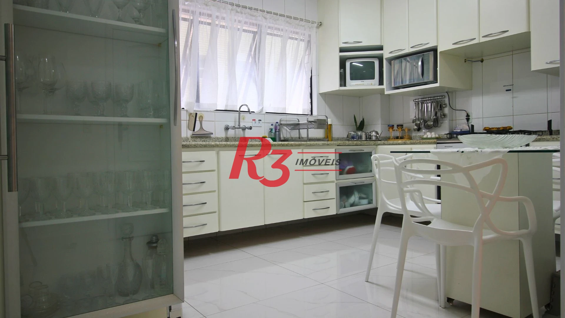 Apartamento à venda, 155 m² por R$ 1.930.000,00 - Gonzaga - Santos/SP