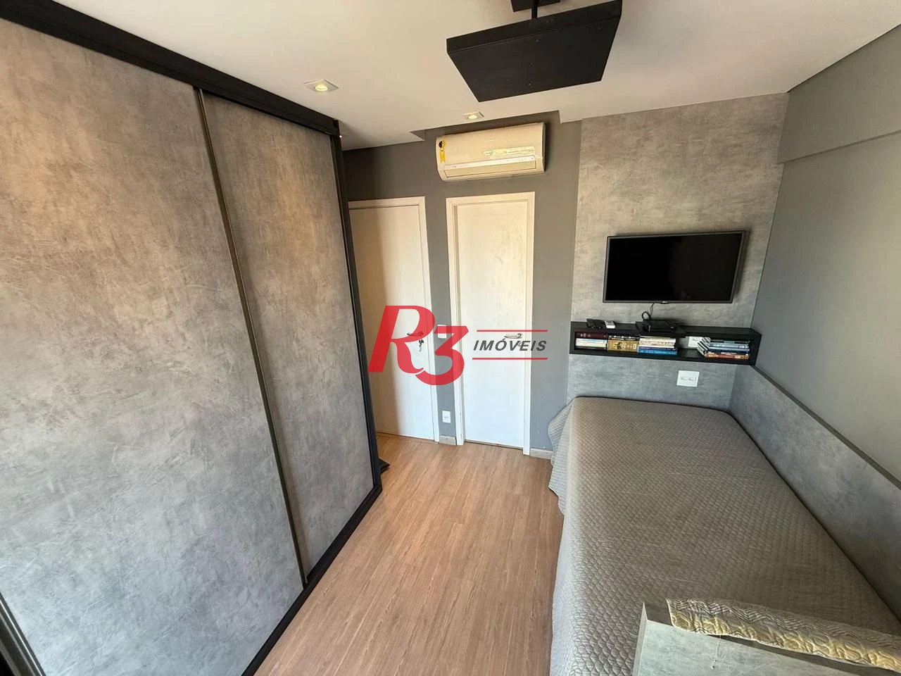 Apartamento com 2 dormitórios à venda, 117 m² por R$ 1.485.000,00 - Ponta da Praia - Santos/SP