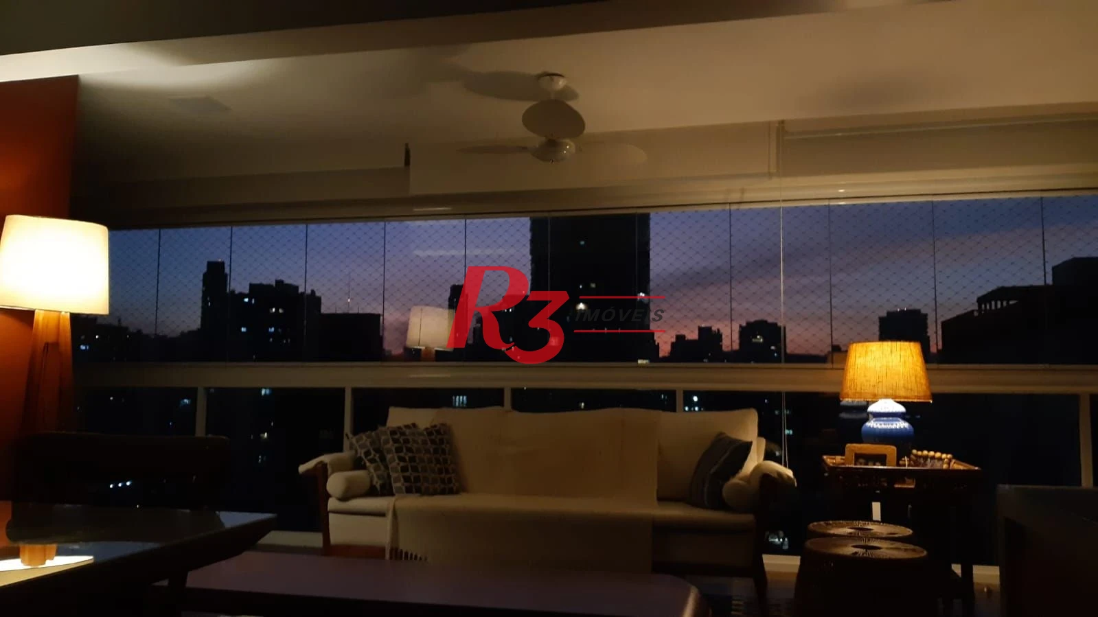 Apartamento com 3 dormitórios à venda, 171 m² por R$ 2.670.000,00 - Embaré - Santos/SP
