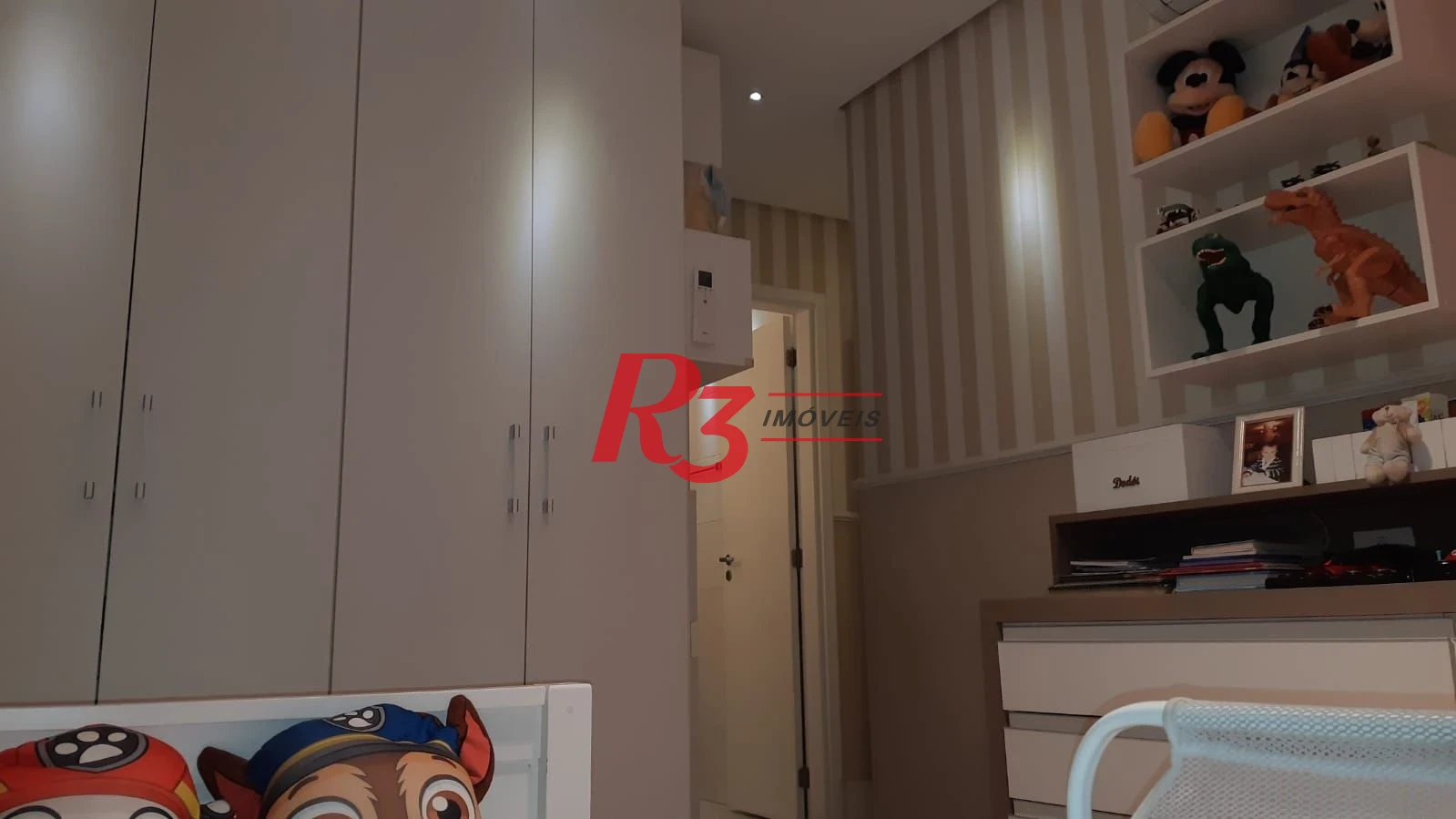 Apartamento com 3 dormitórios à venda, 171 m² por R$ 2.670.000,00 - Embaré - Santos/SP