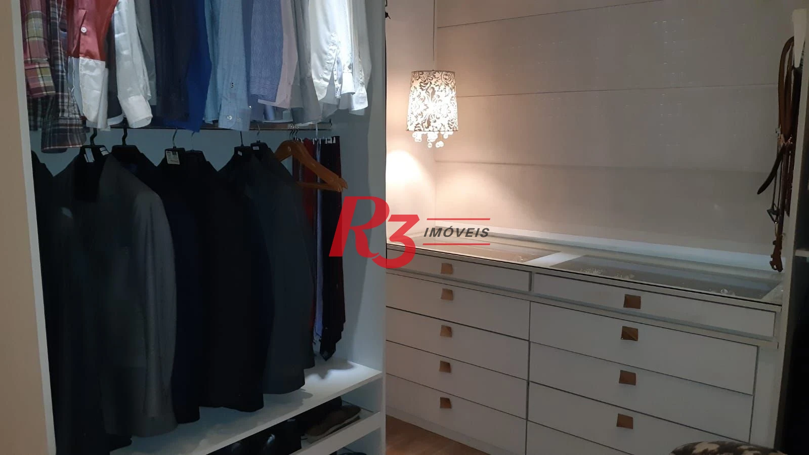 Apartamento com 3 dormitórios à venda, 171 m² por R$ 2.670.000,00 - Embaré - Santos/SP