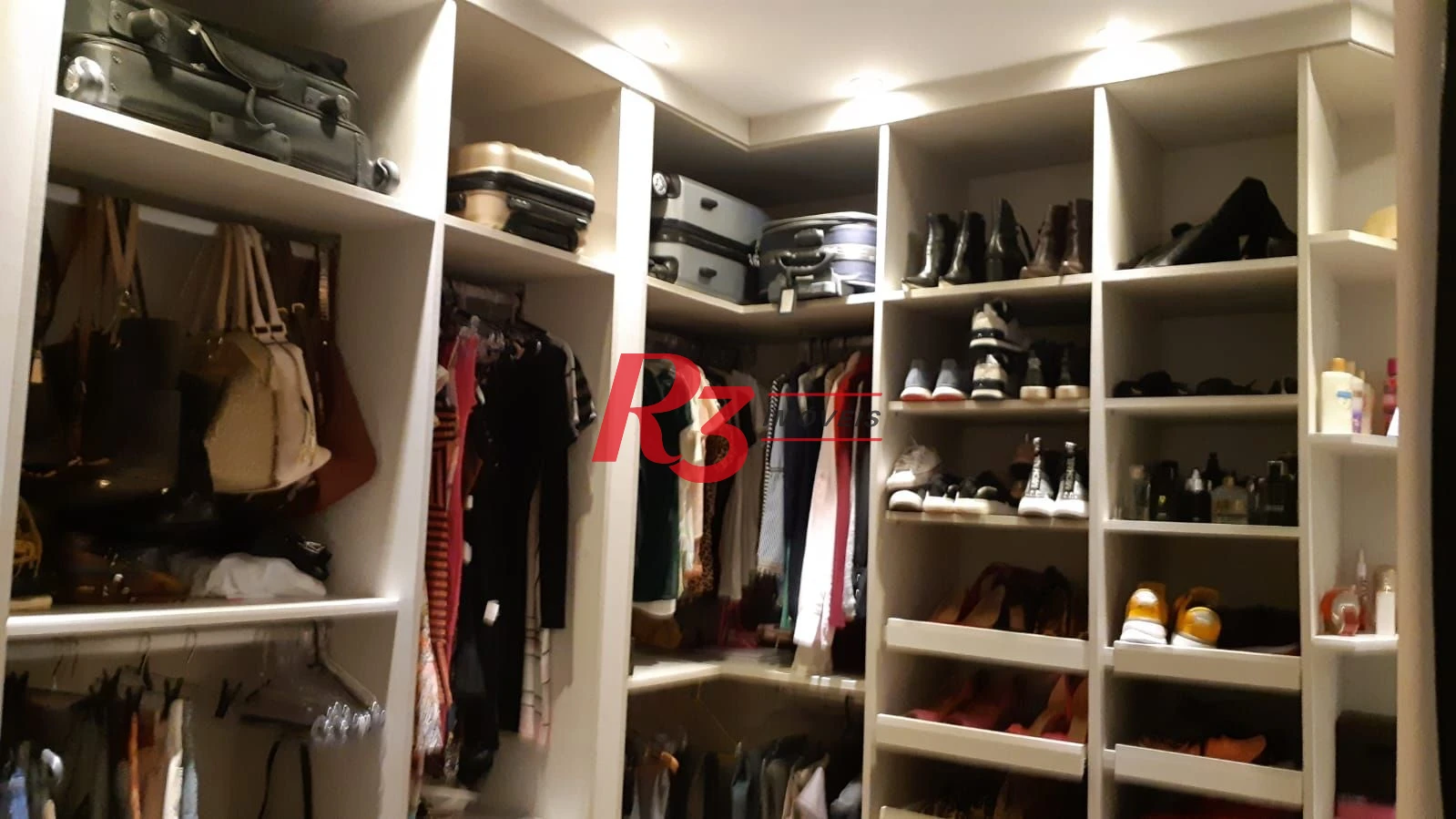 Apartamento com 3 dormitórios à venda, 171 m² por R$ 2.670.000,00 - Embaré - Santos/SP