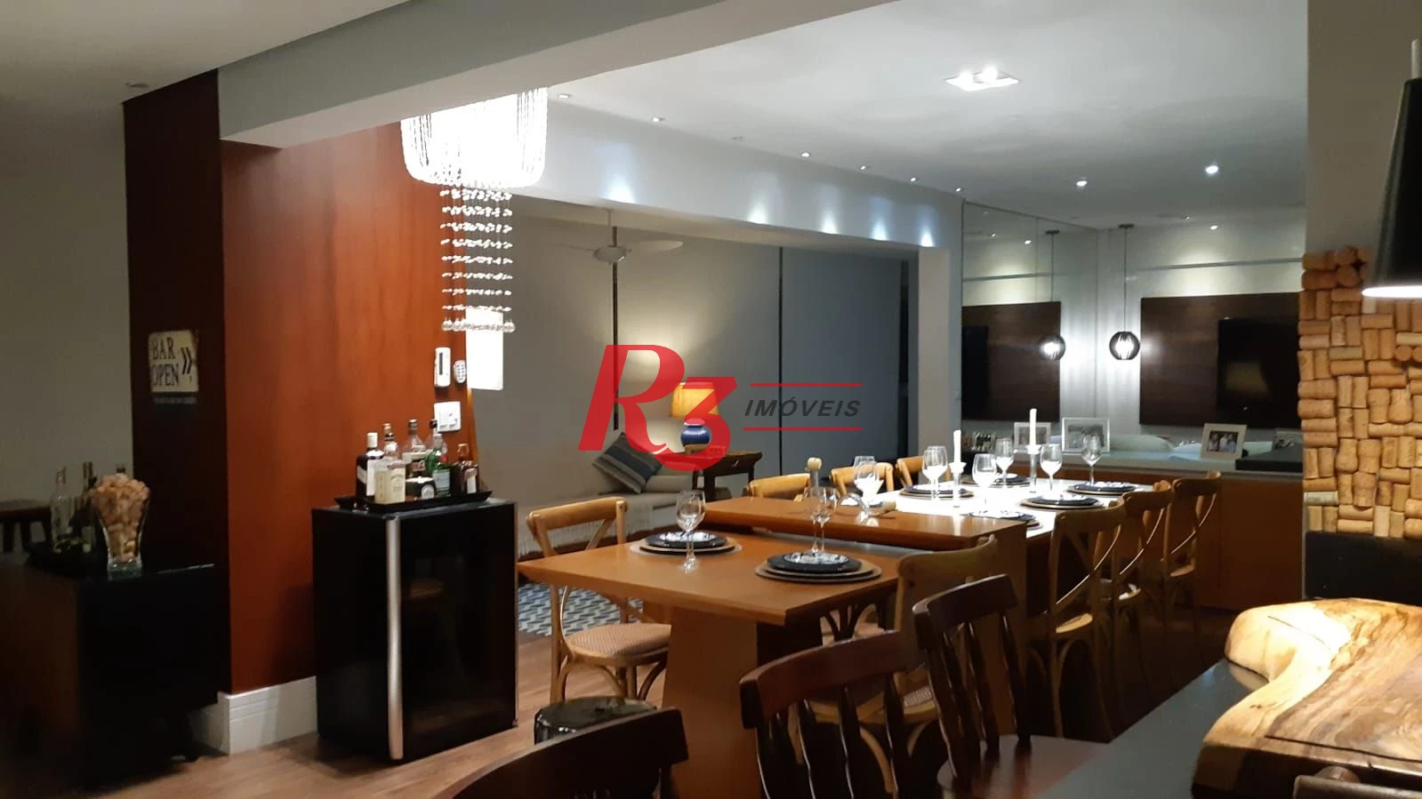 Apartamento com 3 dormitórios à venda, 171 m² por R$ 2.670.000,00 - Embaré - Santos/SP