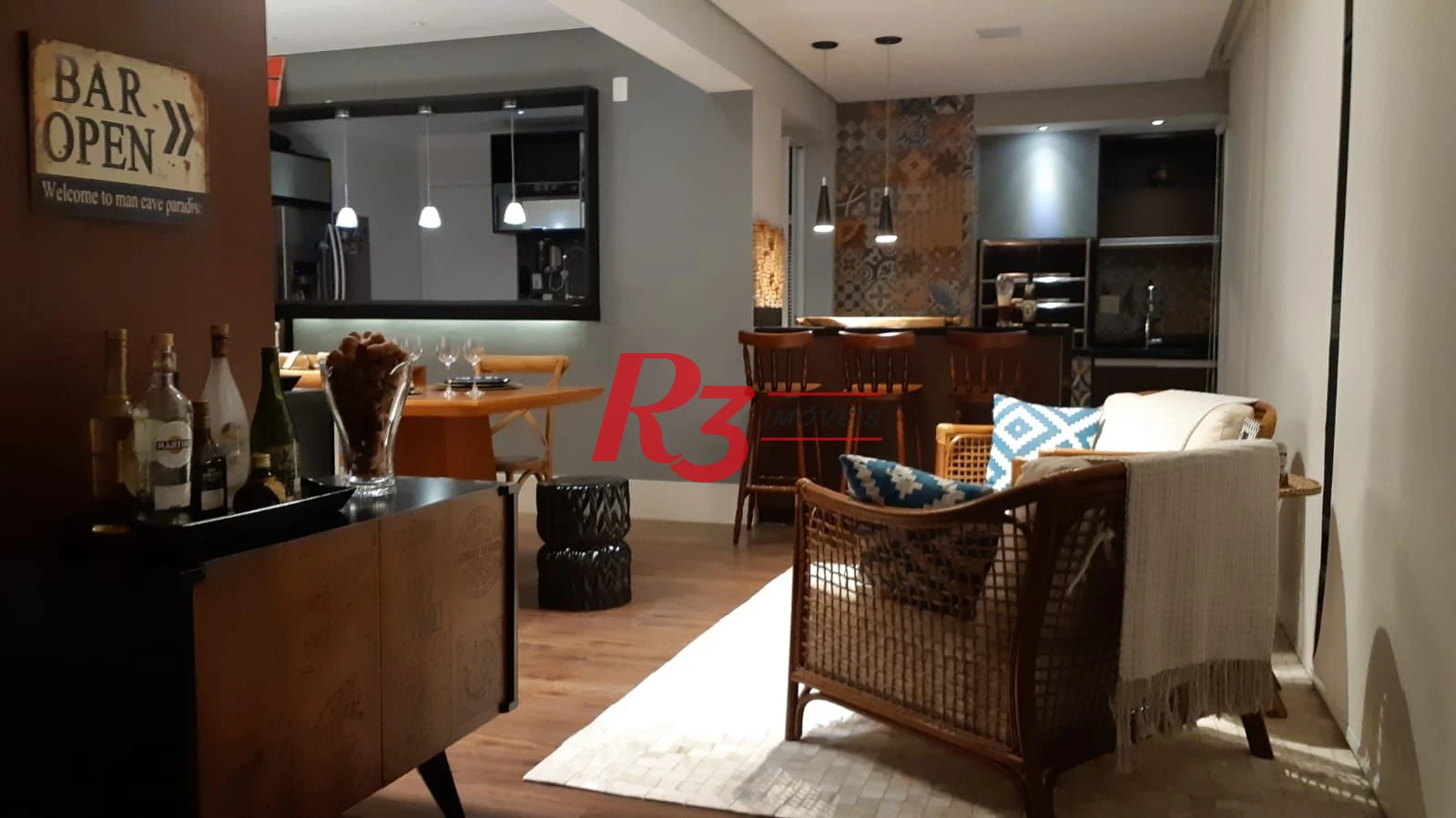 Apartamento com 3 dormitórios à venda, 171 m² por R$ 2.670.000,00 - Embaré - Santos/SP