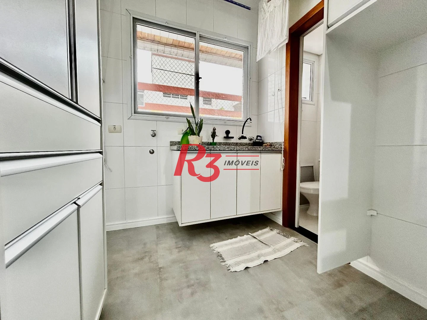 Apartamento com 3 dormitórios à venda, 101 m² por R$ 1.330.000,00 - Aparecida - Santos/SP