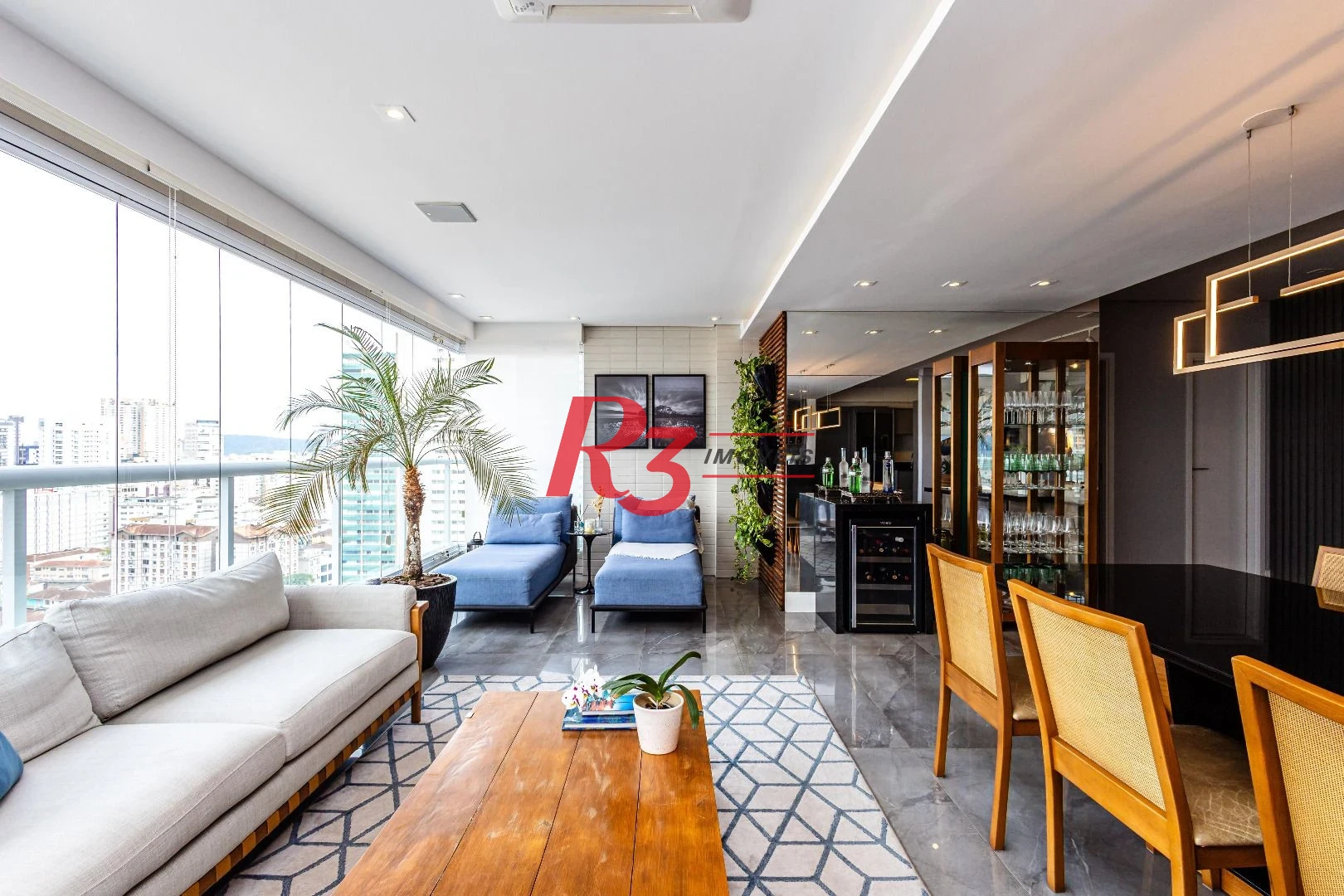Apartamento com 3 dormitórios à venda, 167 m² por R$ 2.800.000,00 - Boqueirão - Santos/SP