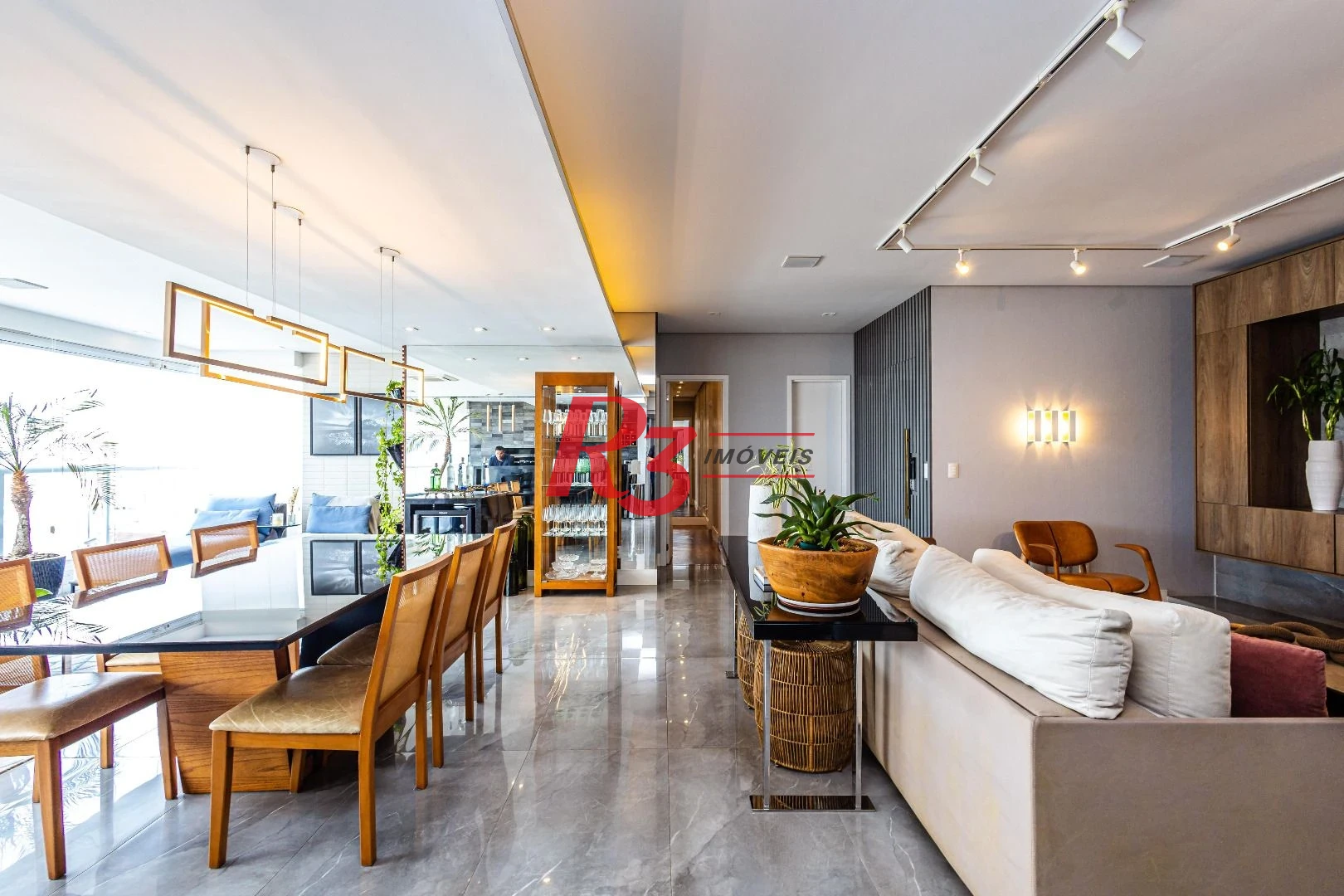 Apartamento com 3 dormitórios à venda, 167 m² por R$ 2.800.000,00 - Boqueirão - Santos/SP