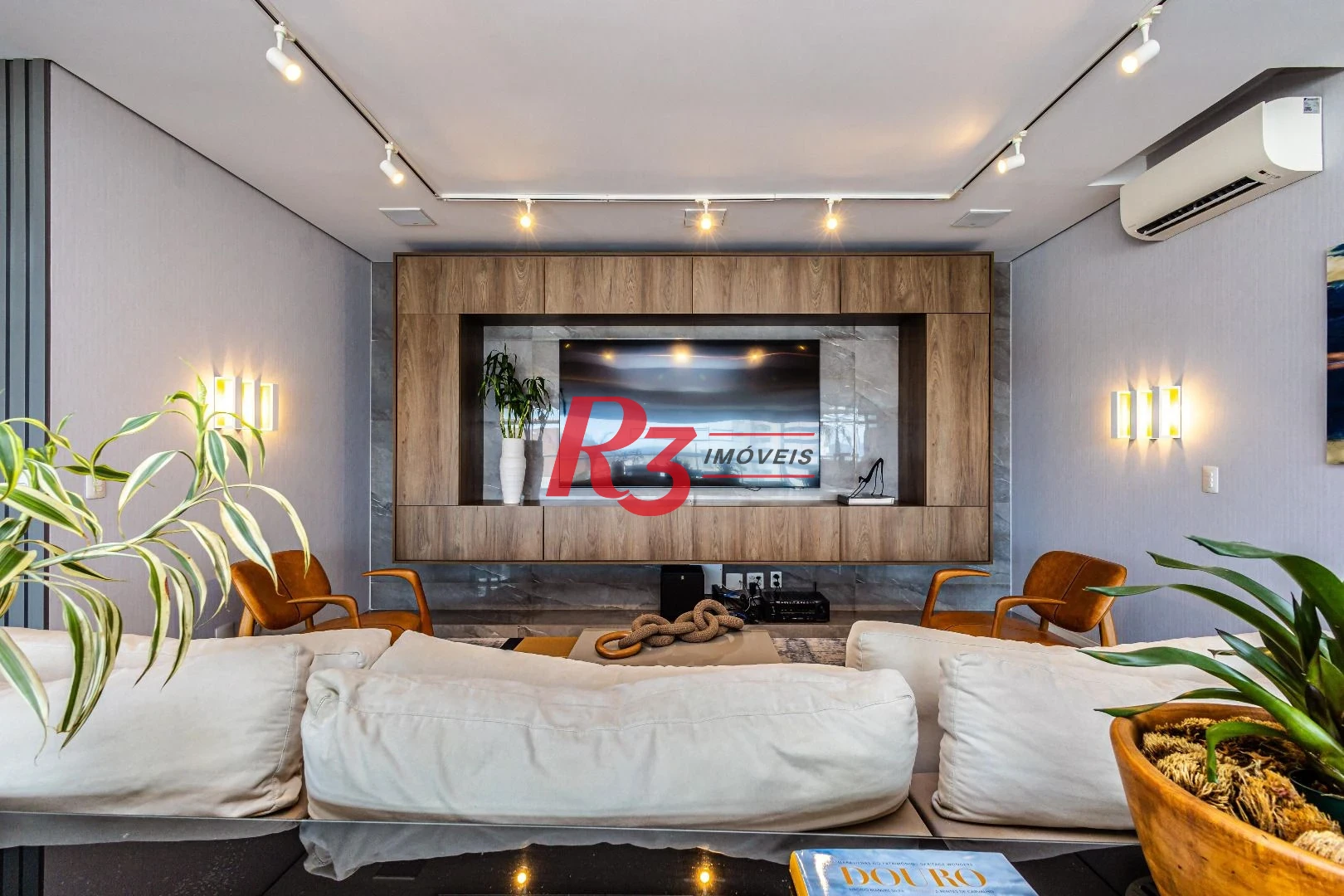Apartamento com 3 dormitórios à venda, 167 m² por R$ 2.800.000,00 - Boqueirão - Santos/SP