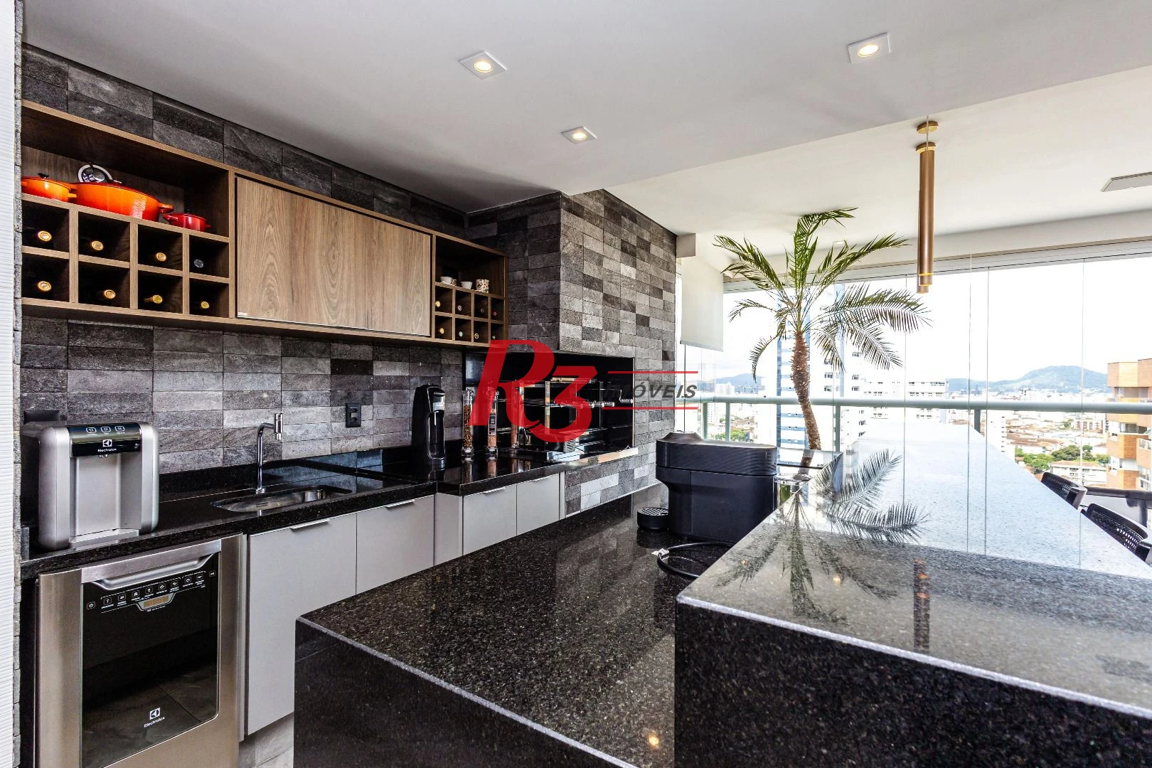 Apartamento com 3 dormitórios à venda, 167 m² por R$ 2.800.000,00 - Boqueirão - Santos/SP