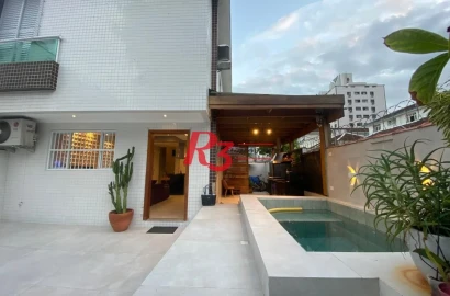 Sobrado com piscina e churrasqueira