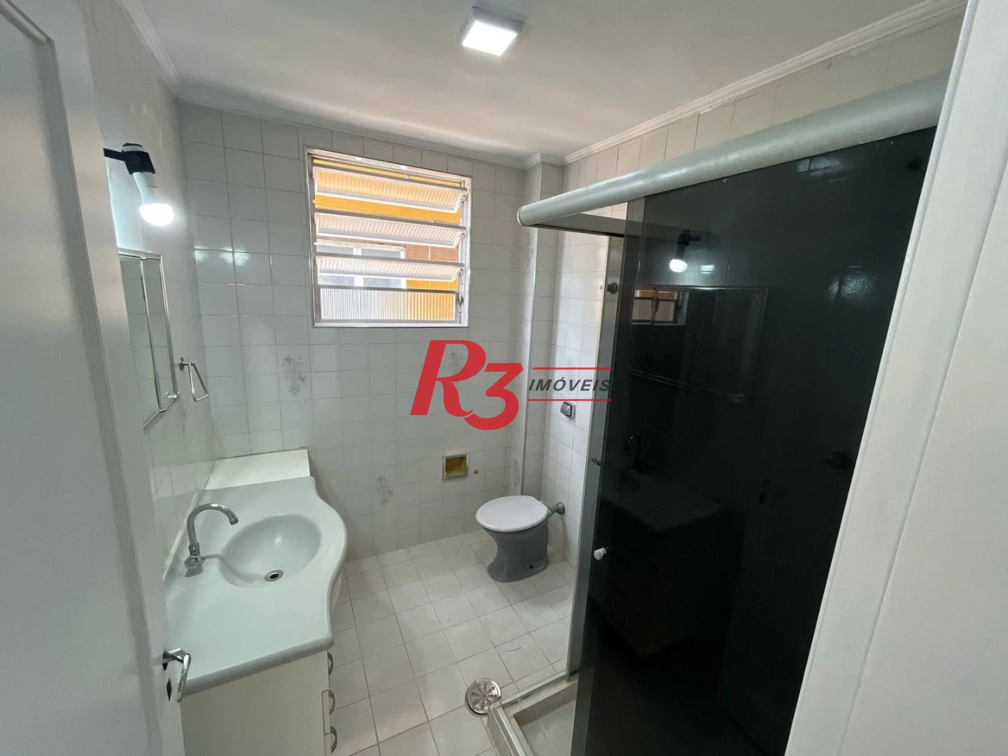 Apartamento com 3 dormitórios à venda, 87 m² por R$ 395.000,00 - Marapé - Santos/SP