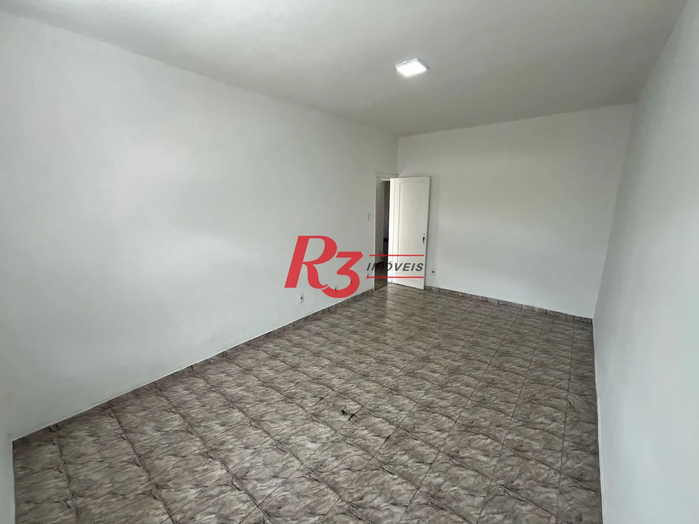 Apartamento com 3 dormitórios à venda, 87 m² por R$ 395.000,00 - Marapé - Santos/SP