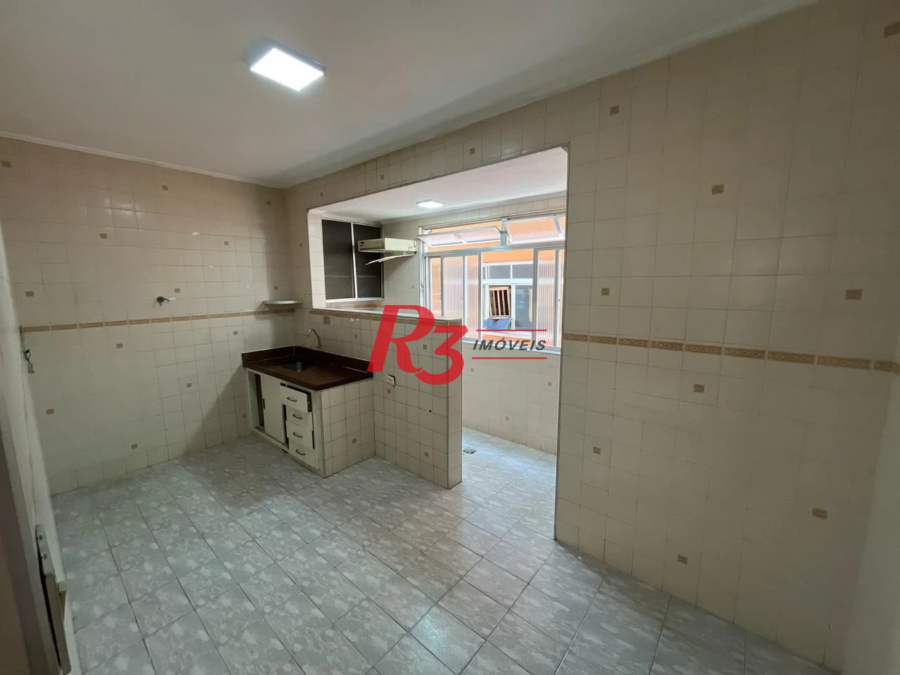 Apartamento com 3 dormitórios à venda, 87 m² por R$ 395.000,00 - Marapé - Santos/SP