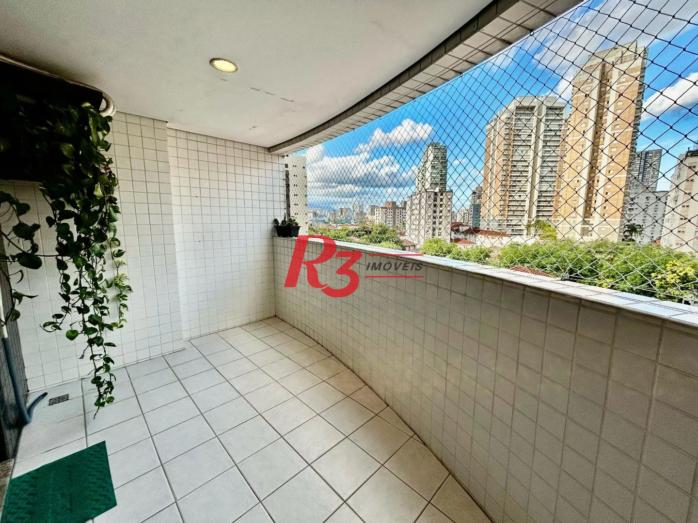 Apartamento com 2 dormitórios à venda, 102 m² por R$ 880.000,00 - Pompéia - Santos/SP