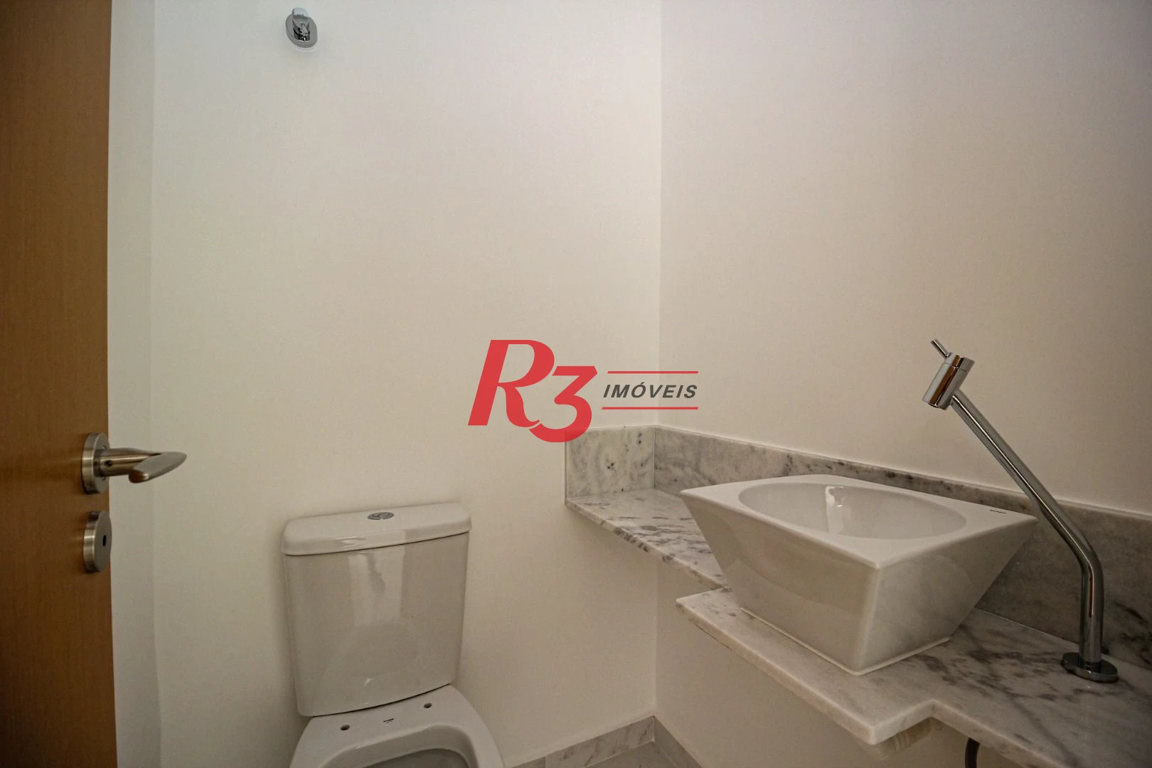 Apartamento com 3 dormitórios à venda, 99 m² por R$ 1.600.000,00 - Gonzaga - Santos/SP
