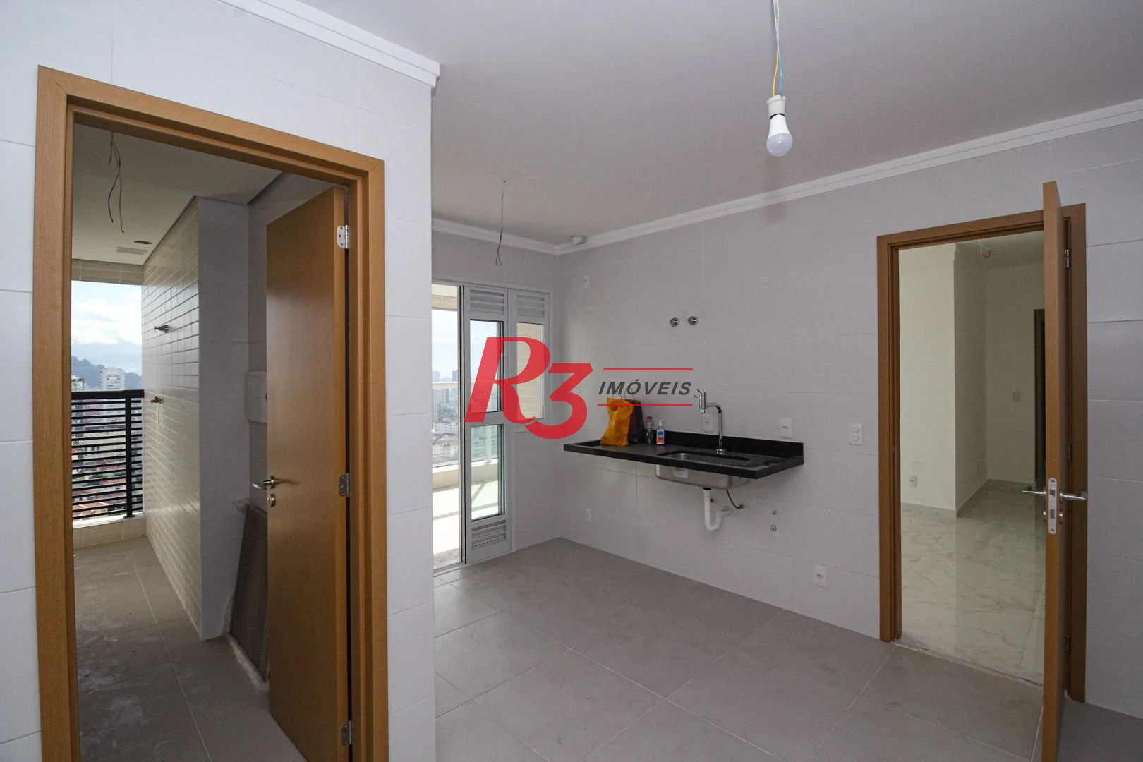 Apartamento com 3 dormitórios à venda, 99 m² por R$ 1.600.000,00 - Gonzaga - Santos/SP