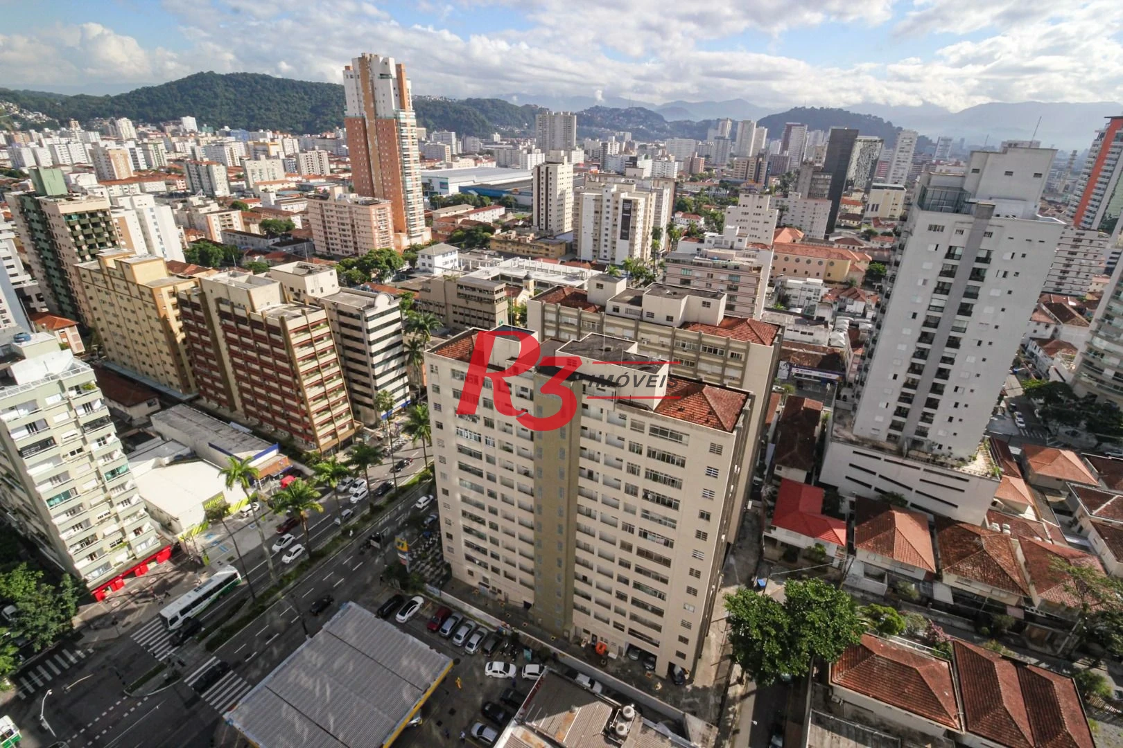 Apartamento com 3 dormitórios à venda, 99 m² por R$ 1.600.000,00 - Gonzaga - Santos/SP