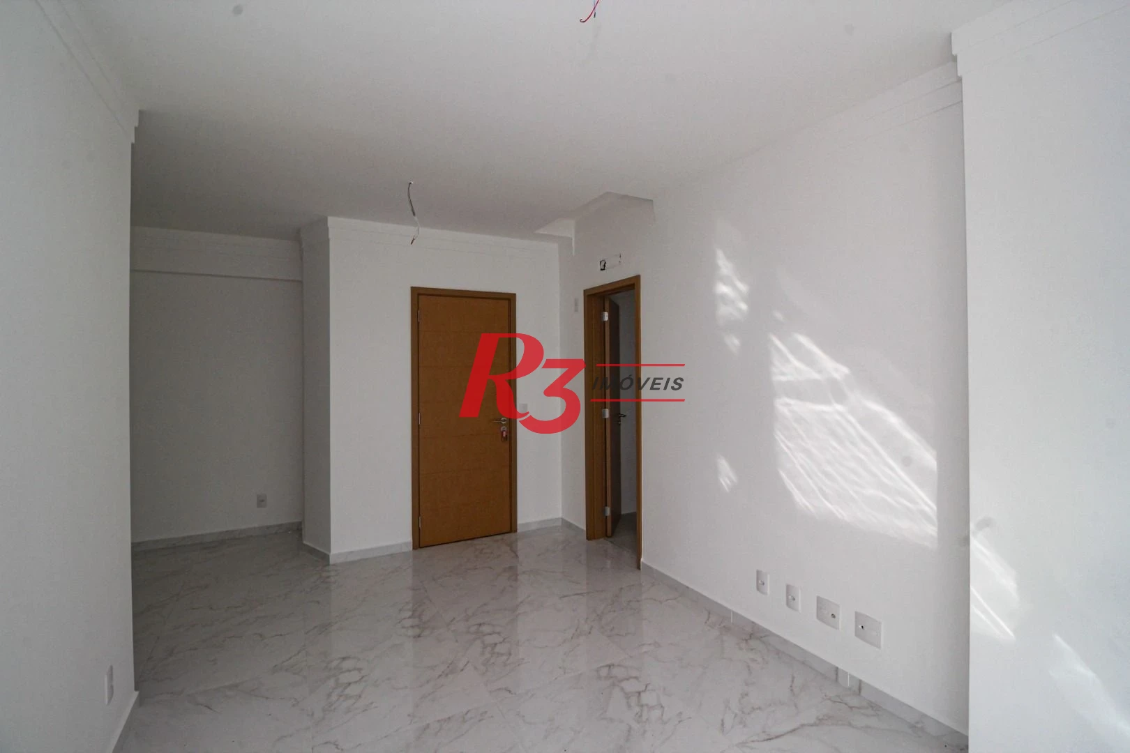 Apartamento com 3 dormitórios à venda, 99 m² por R$ 1.600.000,00 - Gonzaga - Santos/SP