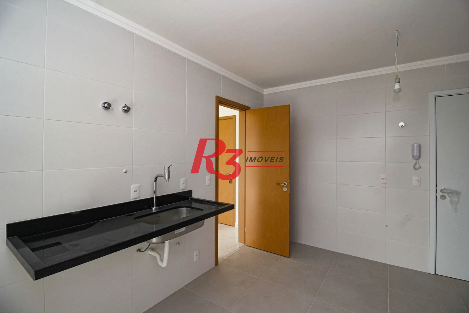 Apartamento com 3 dormitórios à venda, 99 m² por R$ 1.600.000,00 - Gonzaga - Santos/SP
