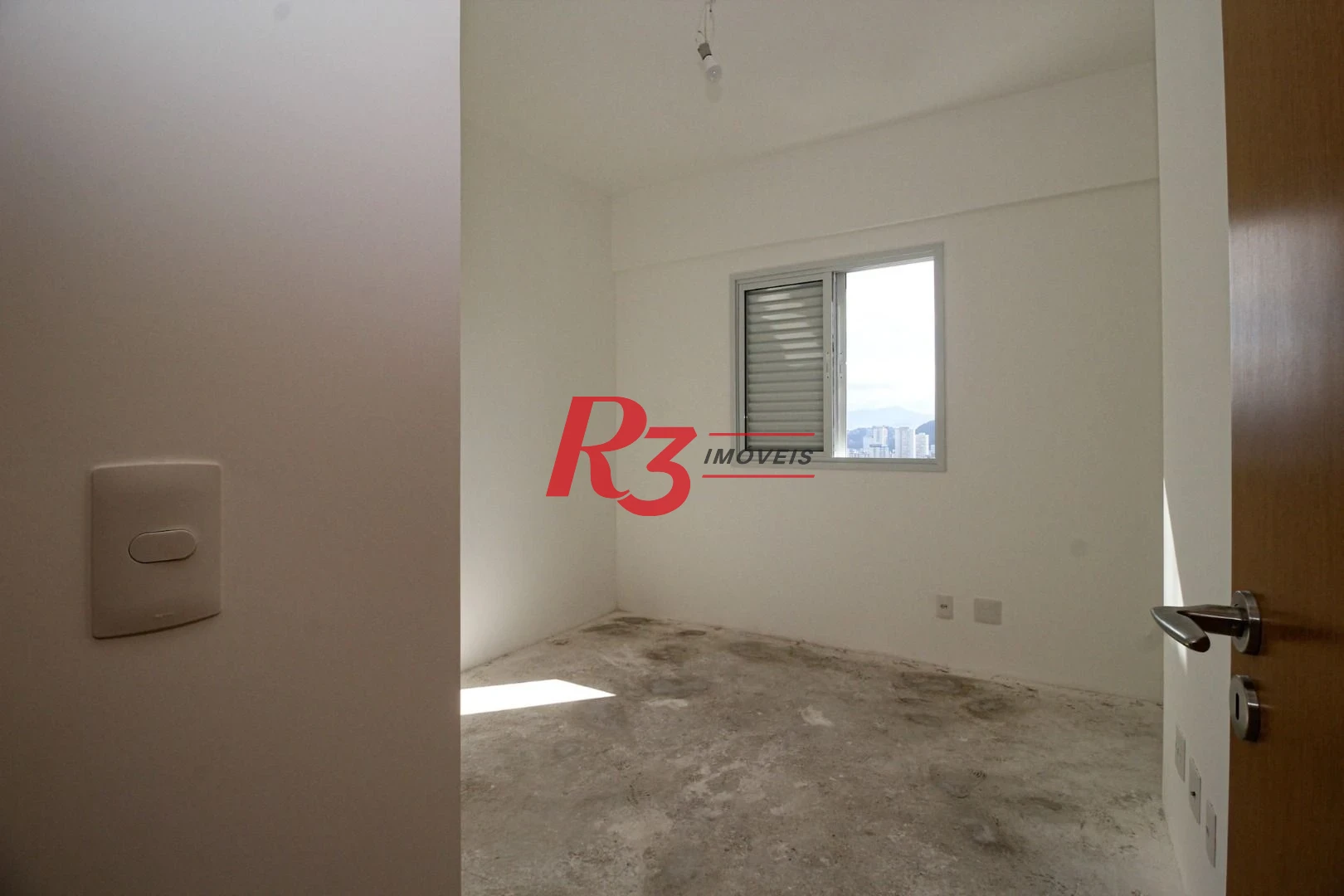 Apartamento com 3 dormitórios à venda, 99 m² por R$ 1.600.000,00 - Gonzaga - Santos/SP