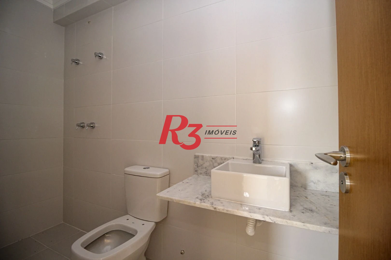 Apartamento com 3 dormitórios à venda, 99 m² por R$ 1.600.000,00 - Gonzaga - Santos/SP